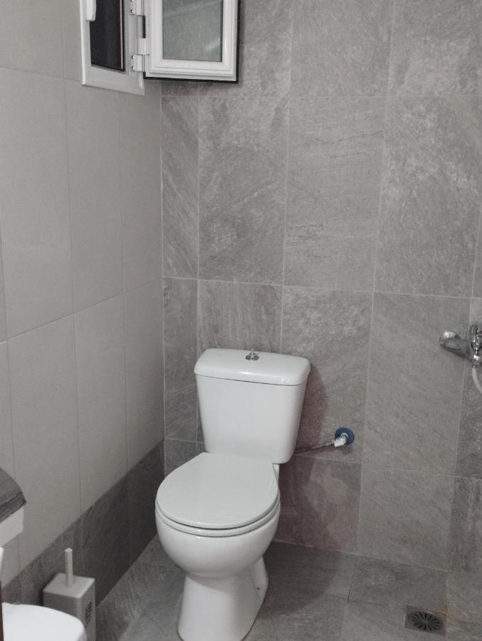 Ferienwohnung Στούντιο Στη Στοά Βαρβουτσή #1 Kalamata Exterior foto